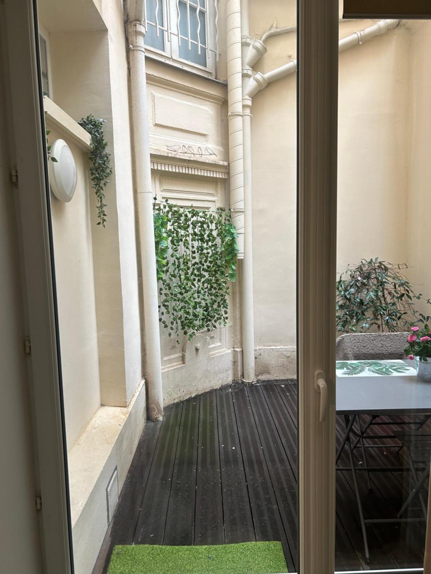 Charmant Studio Au Coeur De Paris Exteriör bild